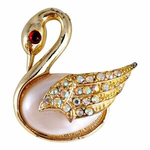 Vintage Swan Faux Pearl Rhinestone Gold Tone Pin Brooch